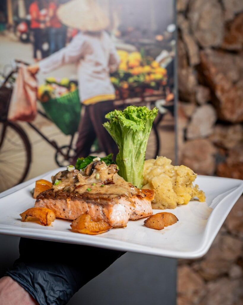 594422277_1315892023886203_2771070277247631515_n-min